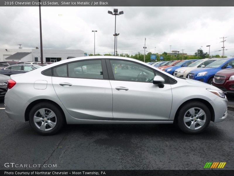 Silver Ice Metallic / Jet Black 2016 Chevrolet Cruze LS Sedan