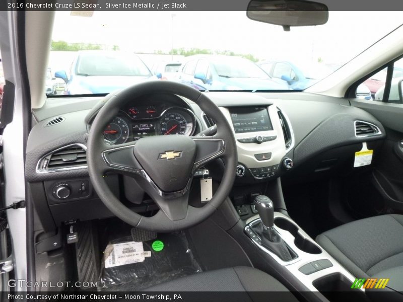 Silver Ice Metallic / Jet Black 2016 Chevrolet Cruze LS Sedan