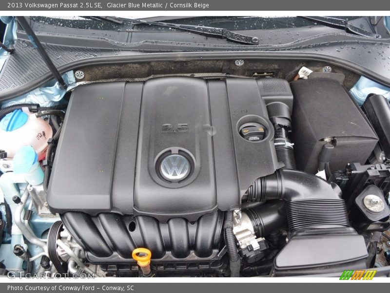 Glacier Blue Metallic / Cornsilk Beige 2013 Volkswagen Passat 2.5L SE