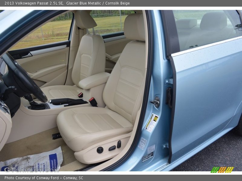 Glacier Blue Metallic / Cornsilk Beige 2013 Volkswagen Passat 2.5L SE