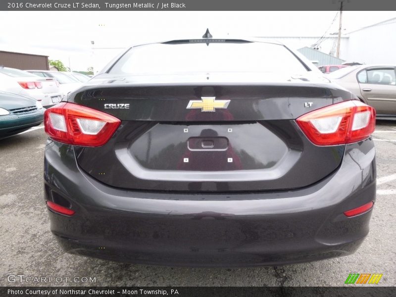 Tungsten Metallic / Jet Black 2016 Chevrolet Cruze LT Sedan