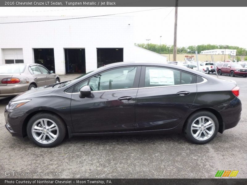Tungsten Metallic / Jet Black 2016 Chevrolet Cruze LT Sedan