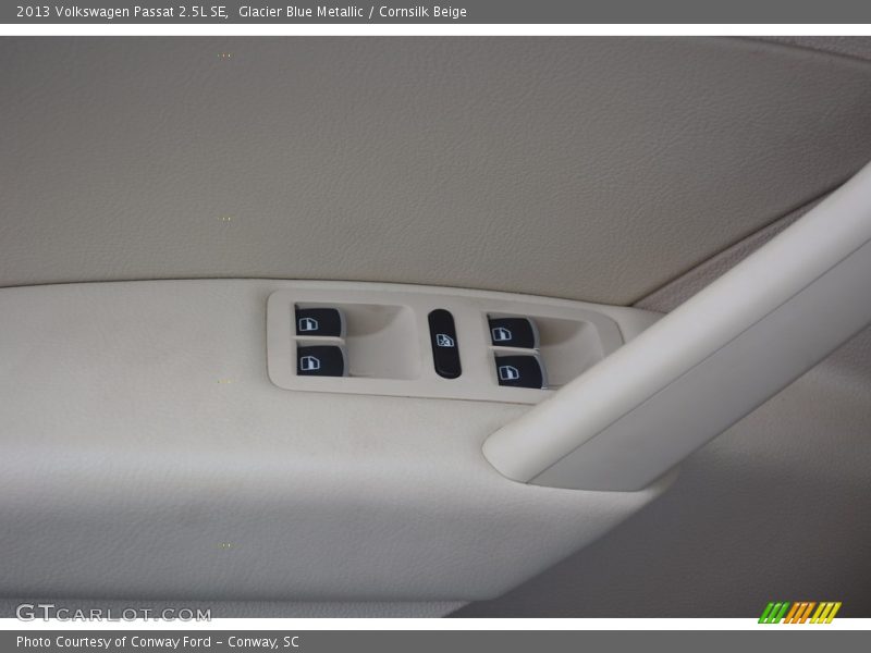 Glacier Blue Metallic / Cornsilk Beige 2013 Volkswagen Passat 2.5L SE