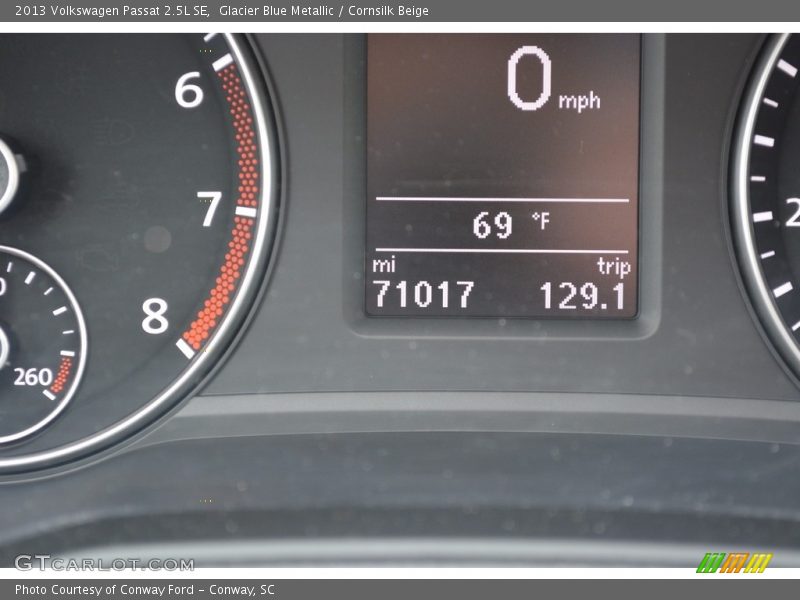 Glacier Blue Metallic / Cornsilk Beige 2013 Volkswagen Passat 2.5L SE