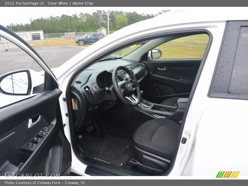 Clear White / Alpine Gray 2013 Kia Sportage LX