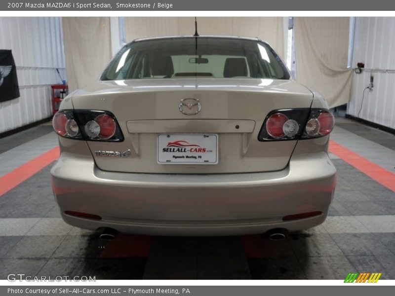 Smokestone / Beige 2007 Mazda MAZDA6 i Sport Sedan