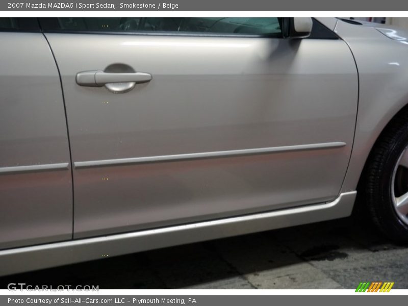 Smokestone / Beige 2007 Mazda MAZDA6 i Sport Sedan