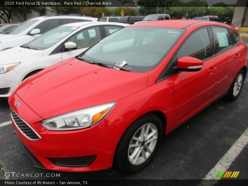 Race Red / Charcoal Black 2015 Ford Focus SE Hatchback