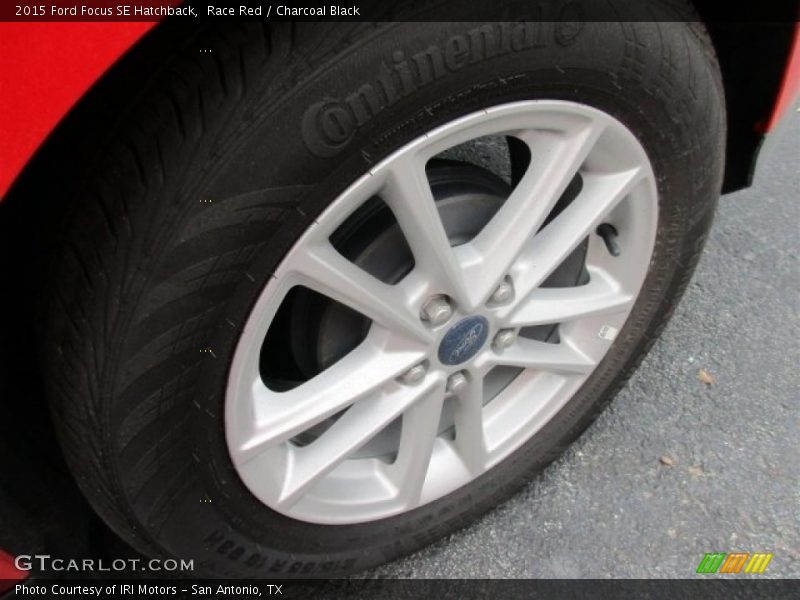 Race Red / Charcoal Black 2015 Ford Focus SE Hatchback