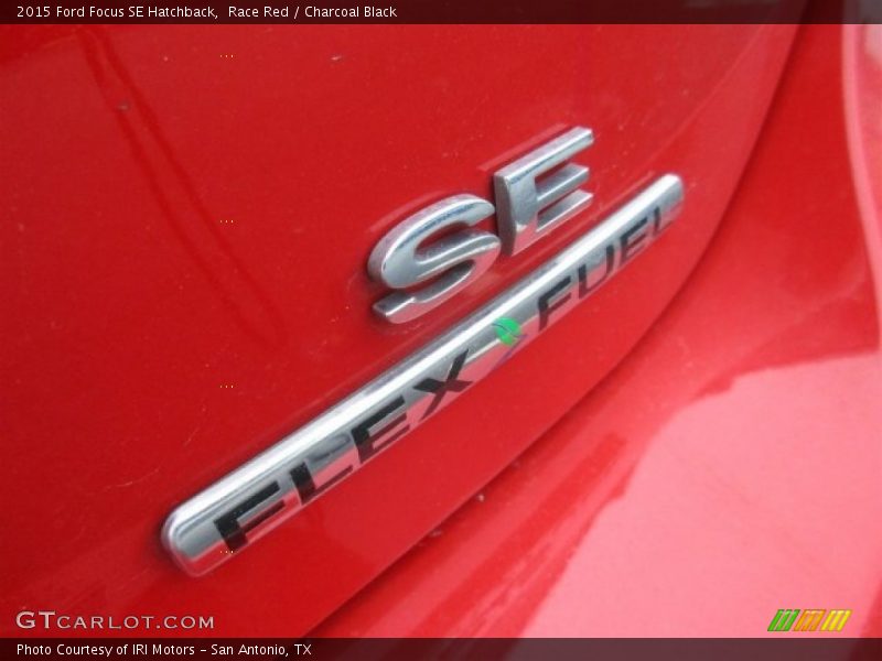 Race Red / Charcoal Black 2015 Ford Focus SE Hatchback