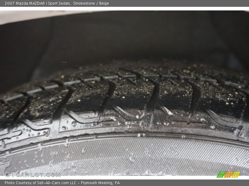 Smokestone / Beige 2007 Mazda MAZDA6 i Sport Sedan