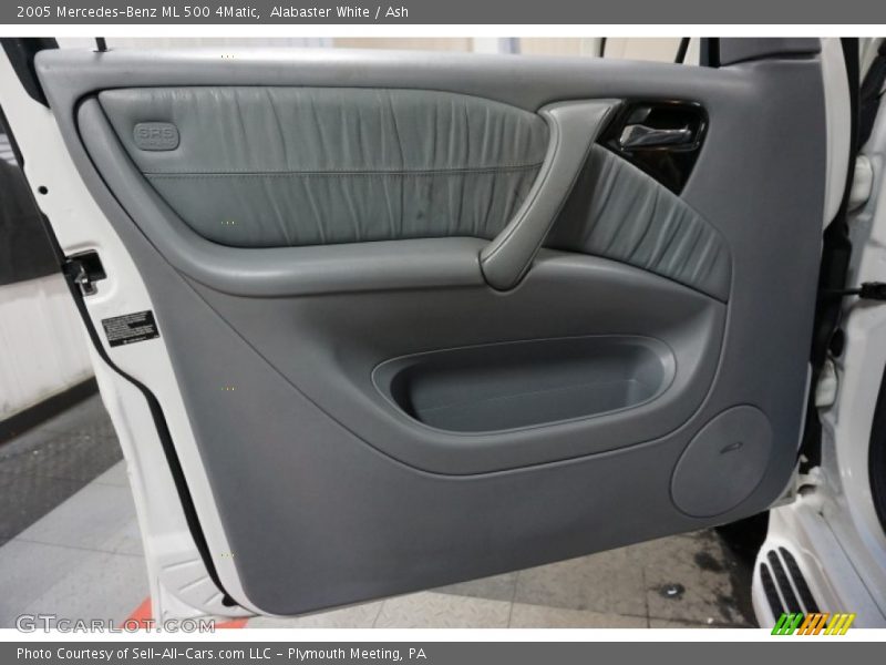 Alabaster White / Ash 2005 Mercedes-Benz ML 500 4Matic