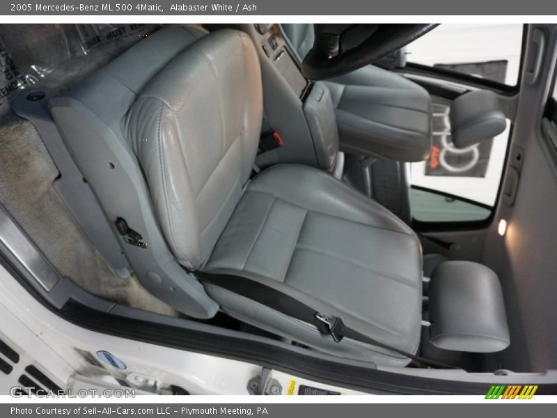Alabaster White / Ash 2005 Mercedes-Benz ML 500 4Matic