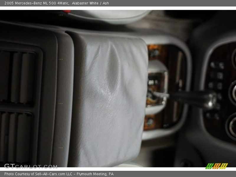 Alabaster White / Ash 2005 Mercedes-Benz ML 500 4Matic