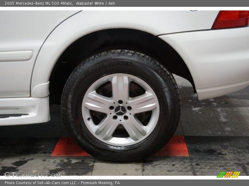 Alabaster White / Ash 2005 Mercedes-Benz ML 500 4Matic