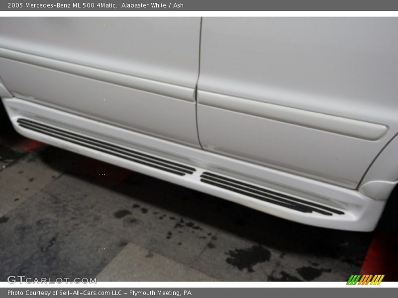 Alabaster White / Ash 2005 Mercedes-Benz ML 500 4Matic
