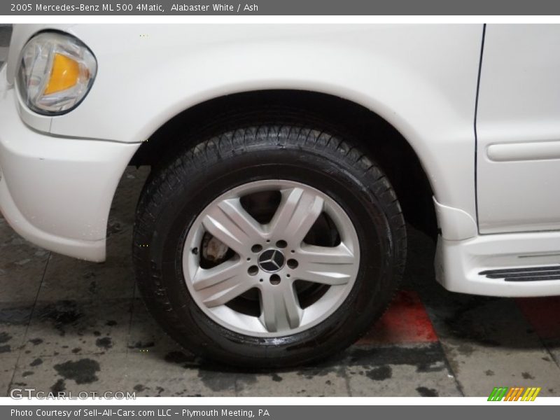 Alabaster White / Ash 2005 Mercedes-Benz ML 500 4Matic