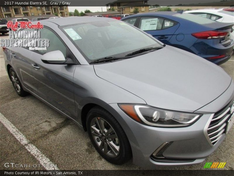 Gray / Gray 2017 Hyundai Elantra SE