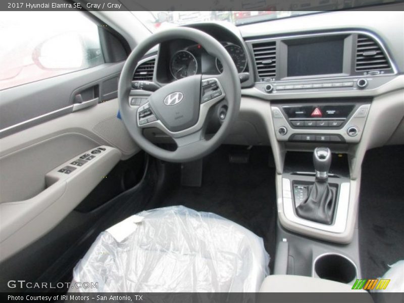 Gray / Gray 2017 Hyundai Elantra SE