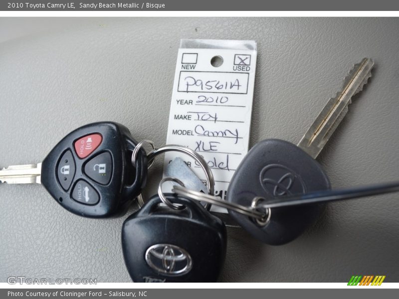 Sandy Beach Metallic / Bisque 2010 Toyota Camry LE