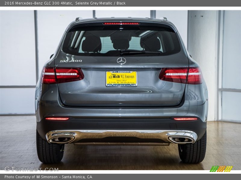 Selenite Grey Metallic / Black 2016 Mercedes-Benz GLC 300 4Matic