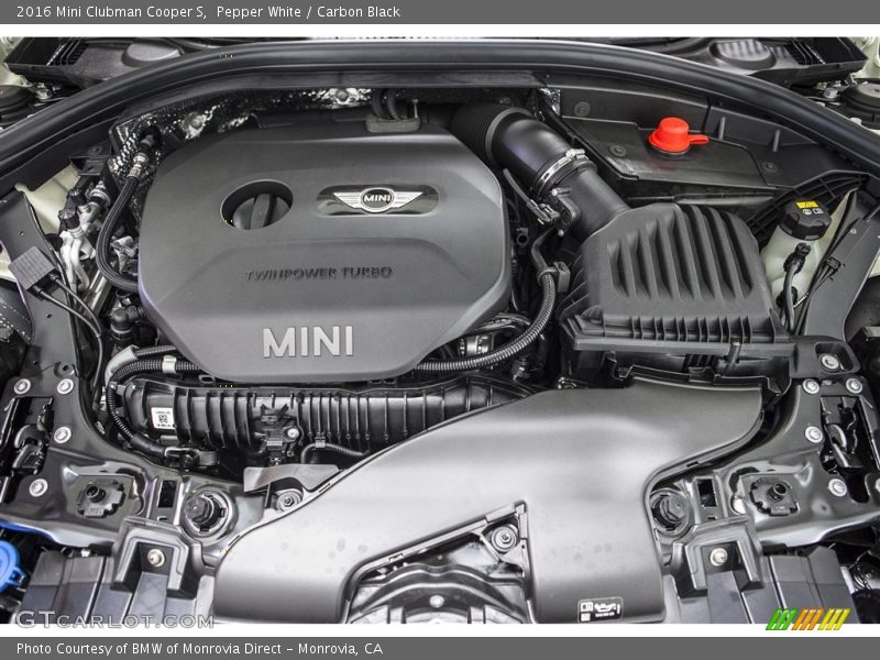 Pepper White / Carbon Black 2016 Mini Clubman Cooper S