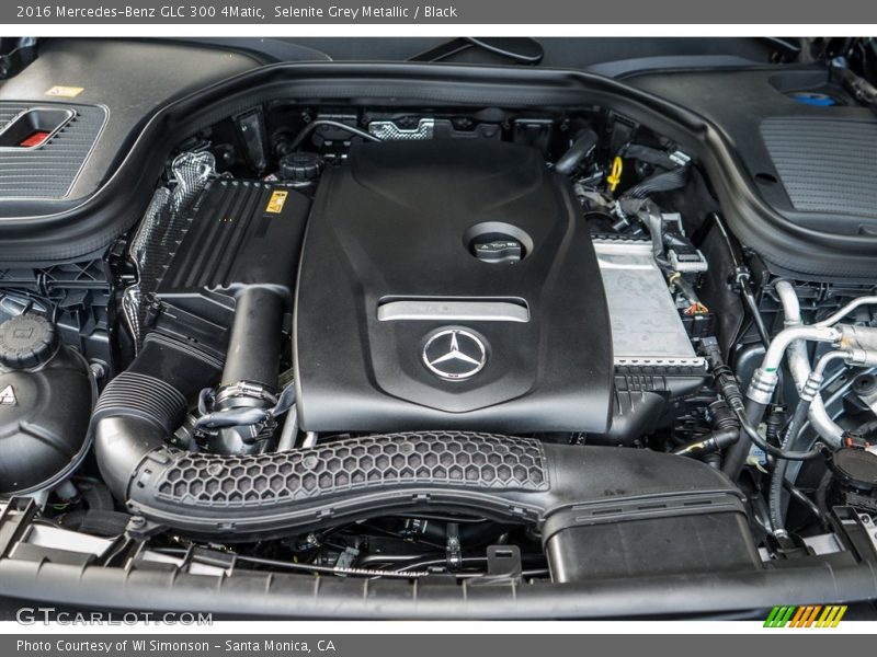 Selenite Grey Metallic / Black 2016 Mercedes-Benz GLC 300 4Matic