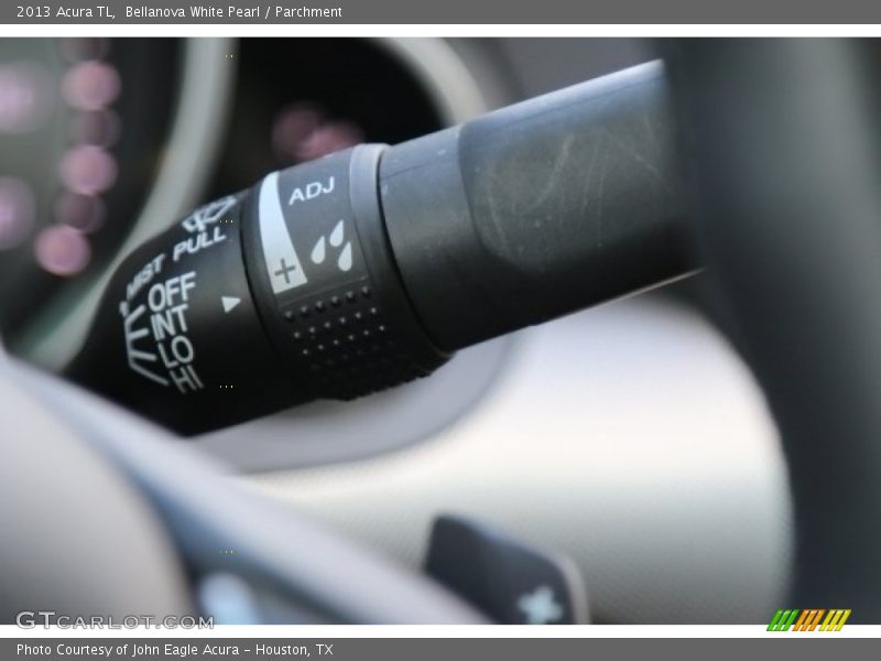 Bellanova White Pearl / Parchment 2013 Acura TL