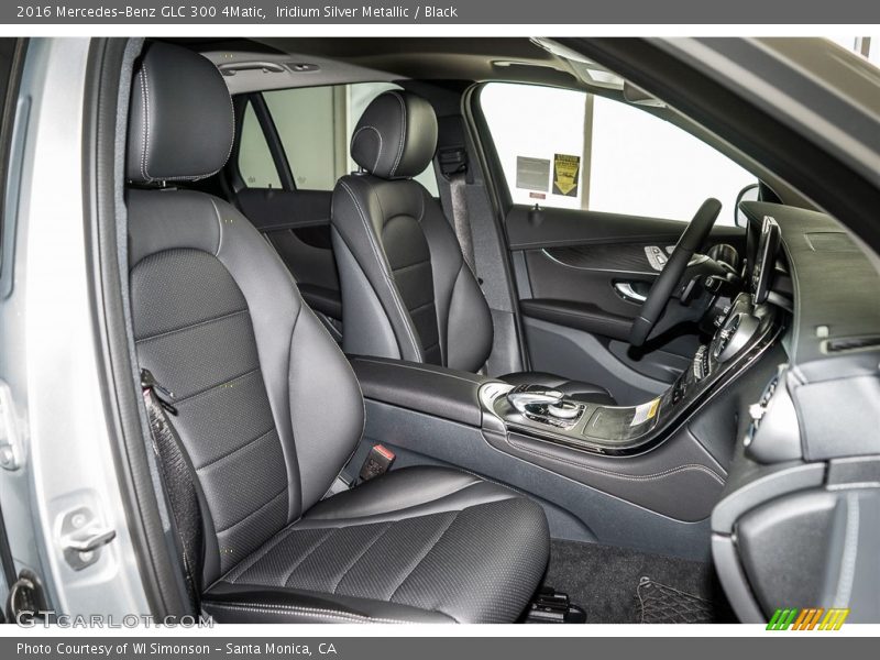 Iridium Silver Metallic / Black 2016 Mercedes-Benz GLC 300 4Matic