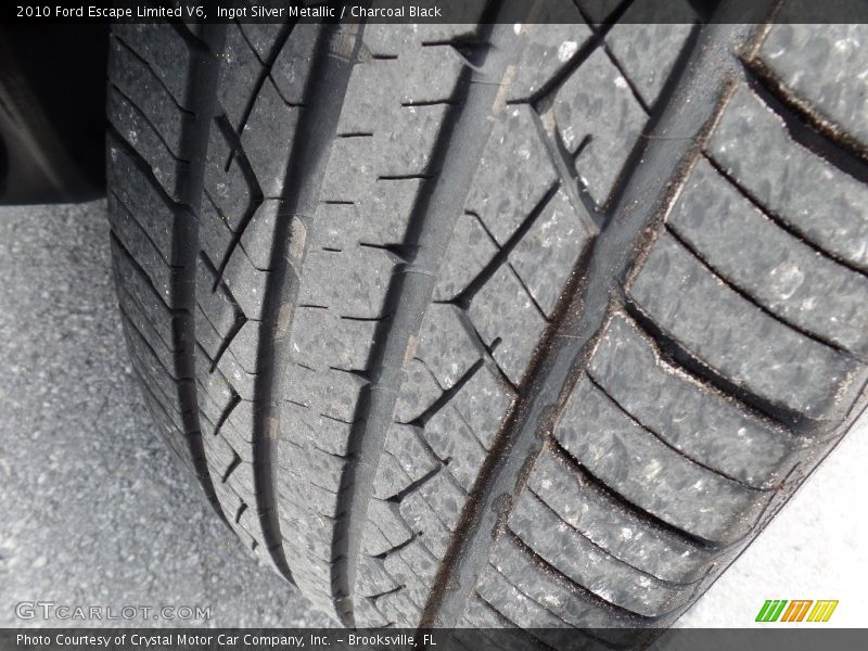 Ingot Silver Metallic / Charcoal Black 2010 Ford Escape Limited V6