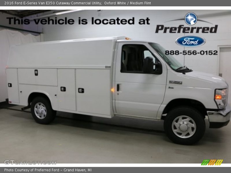 Oxford White / Medium Flint 2016 Ford E-Series Van E350 Cutaway Commercial Utility