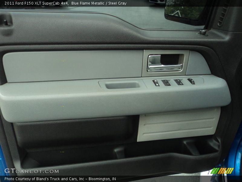 Blue Flame Metallic / Steel Gray 2011 Ford F150 XLT SuperCab 4x4