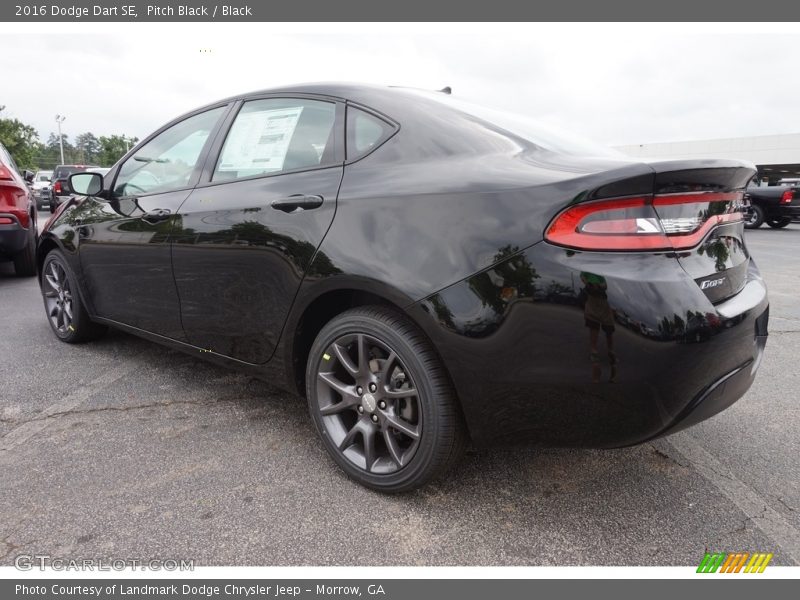 Pitch Black / Black 2016 Dodge Dart SE
