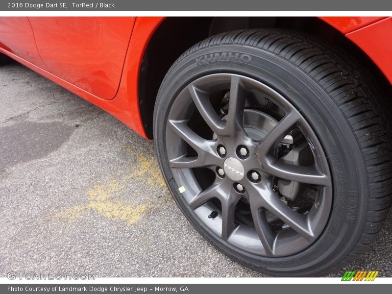 TorRed / Black 2016 Dodge Dart SE