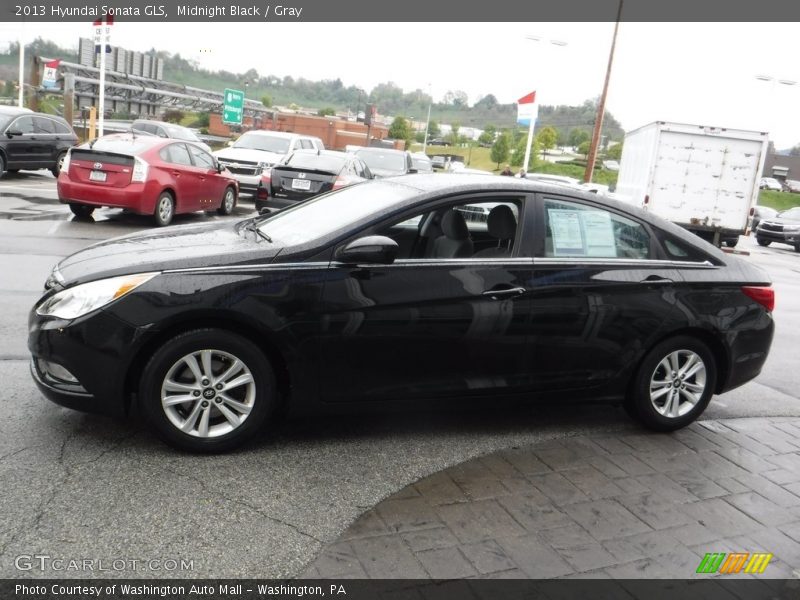 Midnight Black / Gray 2013 Hyundai Sonata GLS