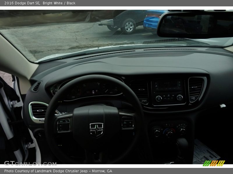 Bright White / Black 2016 Dodge Dart SE