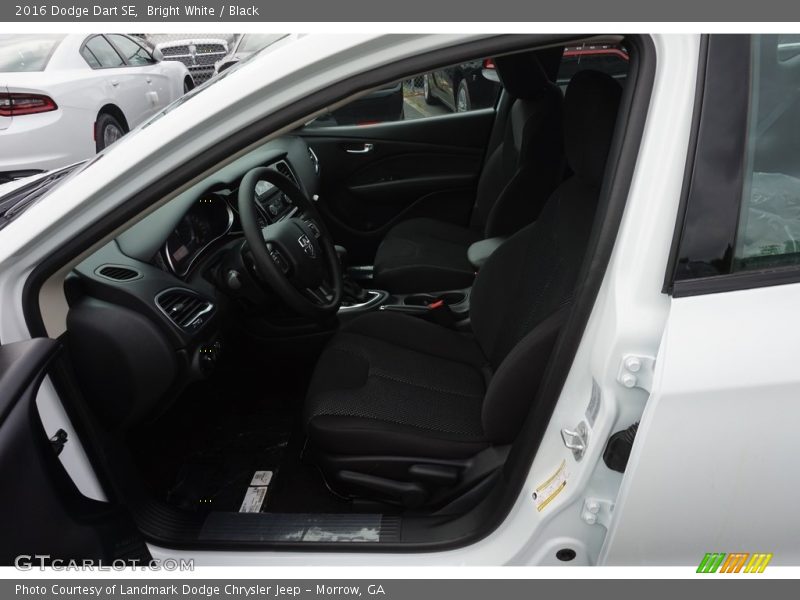 Bright White / Black 2016 Dodge Dart SE