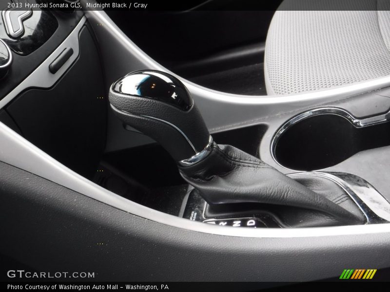 Midnight Black / Gray 2013 Hyundai Sonata GLS