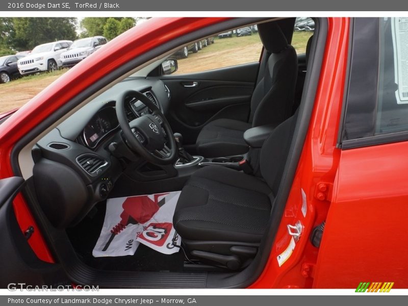 TorRed / Black 2016 Dodge Dart SE