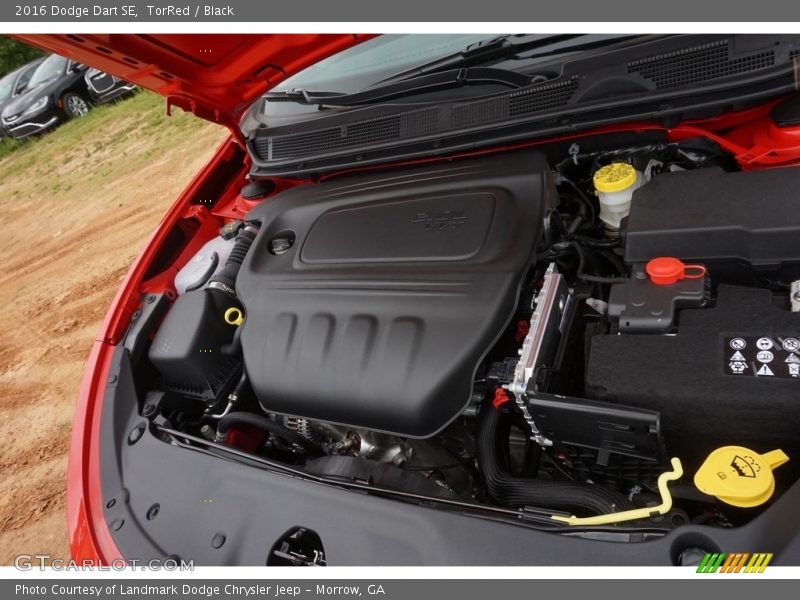 TorRed / Black 2016 Dodge Dart SE