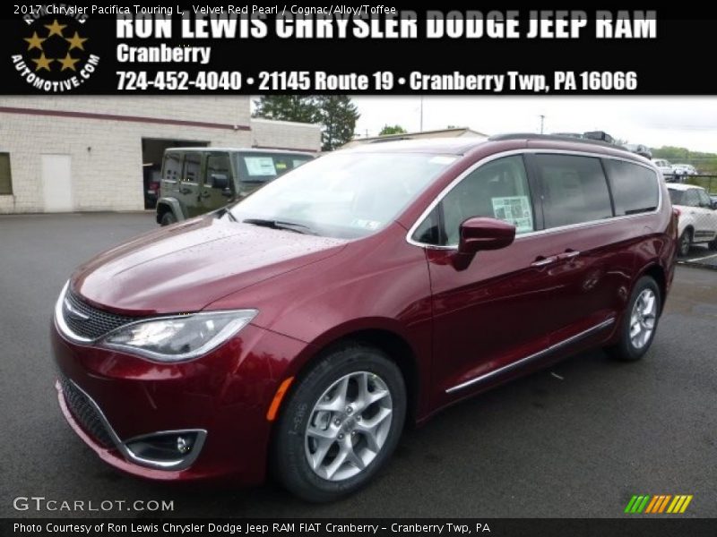 Velvet Red Pearl / Cognac/Alloy/Toffee 2017 Chrysler Pacifica Touring L