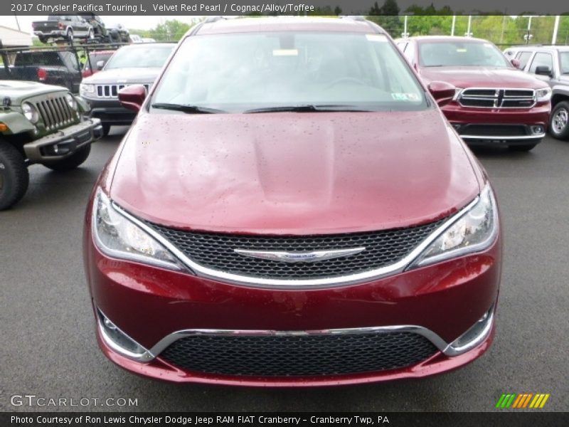 Velvet Red Pearl / Cognac/Alloy/Toffee 2017 Chrysler Pacifica Touring L