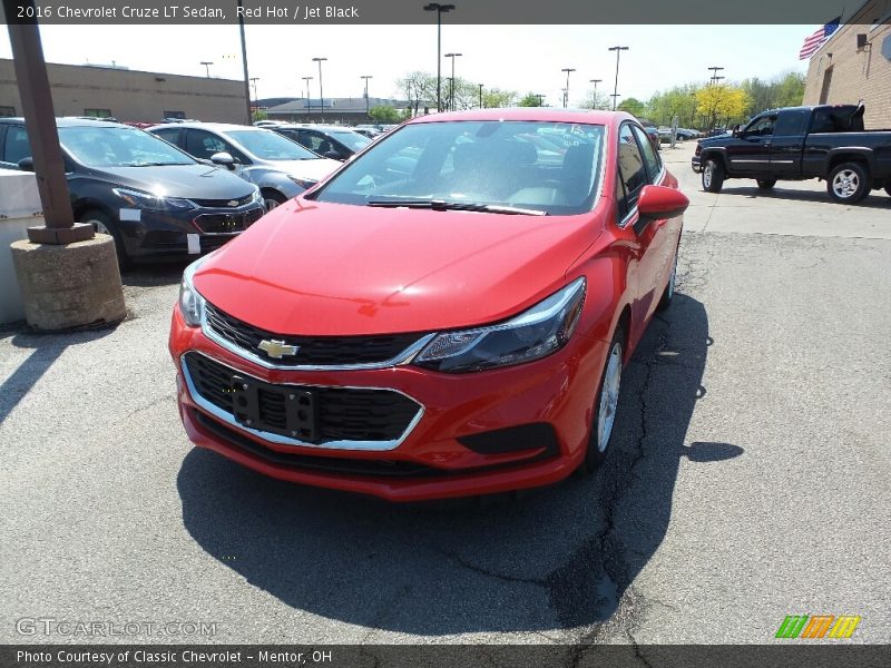Red Hot / Jet Black 2016 Chevrolet Cruze LT Sedan