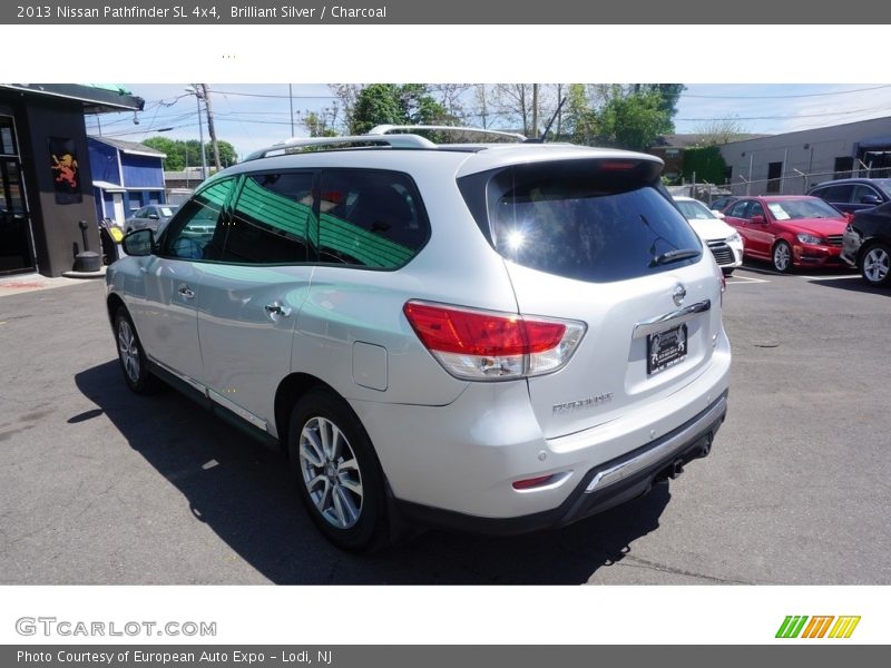 Brilliant Silver / Charcoal 2013 Nissan Pathfinder SL 4x4