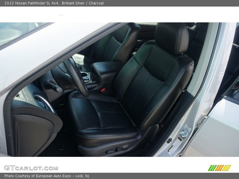 Brilliant Silver / Charcoal 2013 Nissan Pathfinder SL 4x4