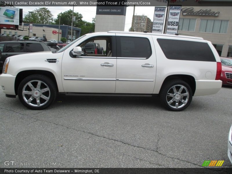 White Diamond Tricoat / Cashmere/Cocoa 2011 Cadillac Escalade ESV Premium AWD