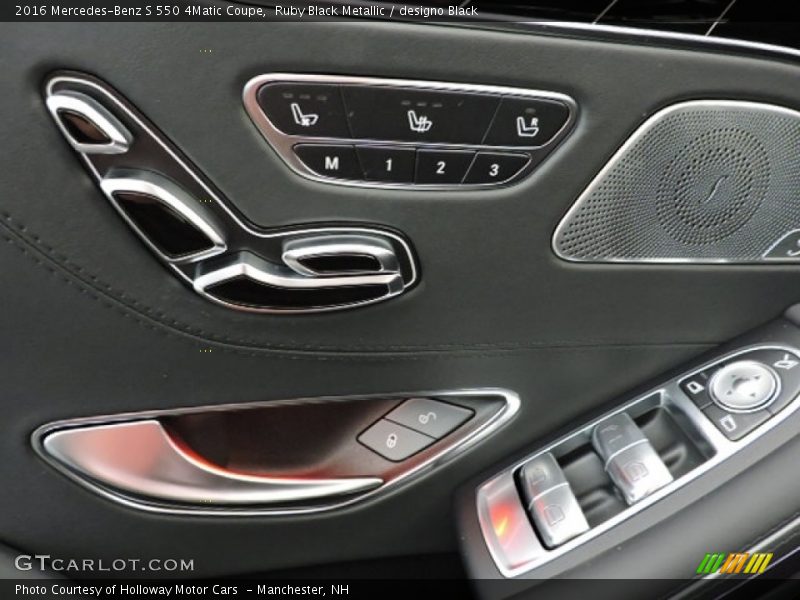 Controls of 2016 S 550 4Matic Coupe