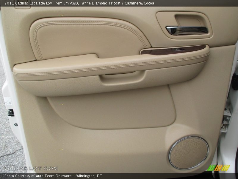White Diamond Tricoat / Cashmere/Cocoa 2011 Cadillac Escalade ESV Premium AWD