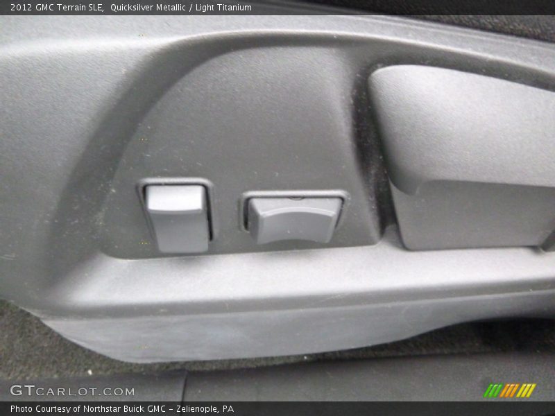 Quicksilver Metallic / Light Titanium 2012 GMC Terrain SLE