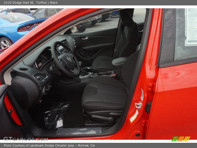 TorRed / Black 2016 Dodge Dart SE